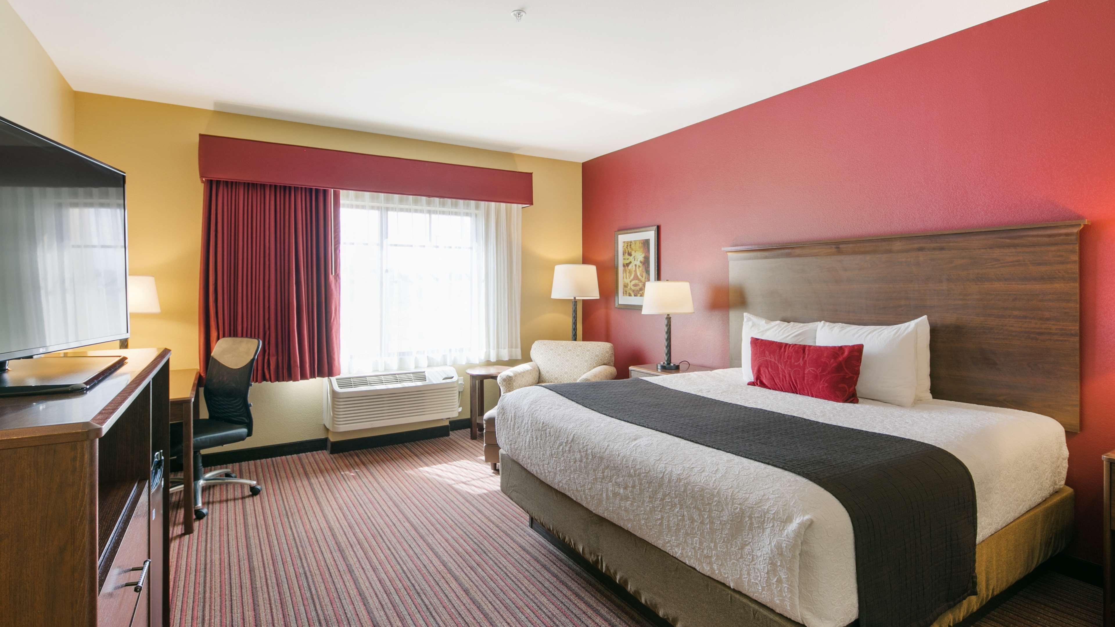 Best Western Plus Chandler Hotel & Suites Exterior photo