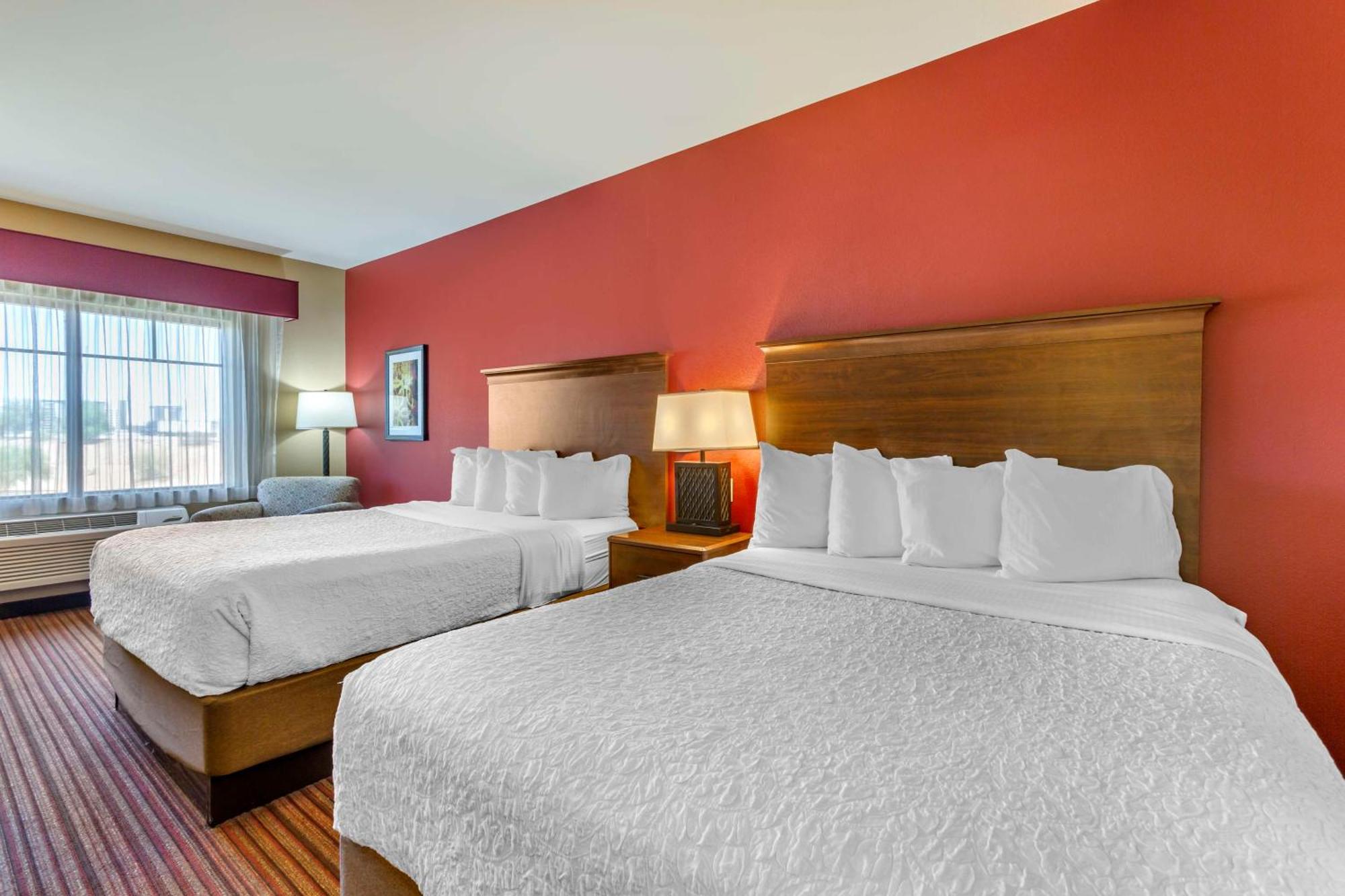 Best Western Plus Chandler Hotel & Suites Exterior photo