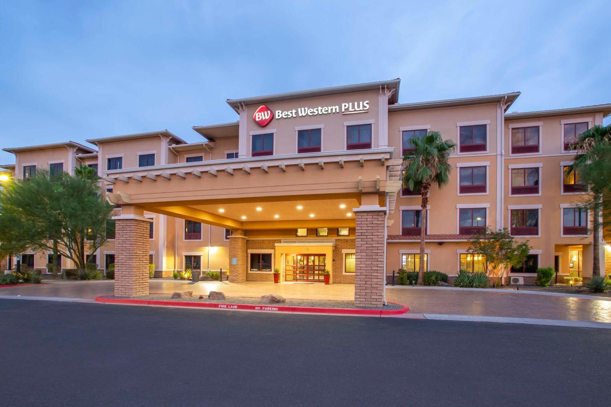 Best Western Plus Chandler Hotel & Suites Exterior photo